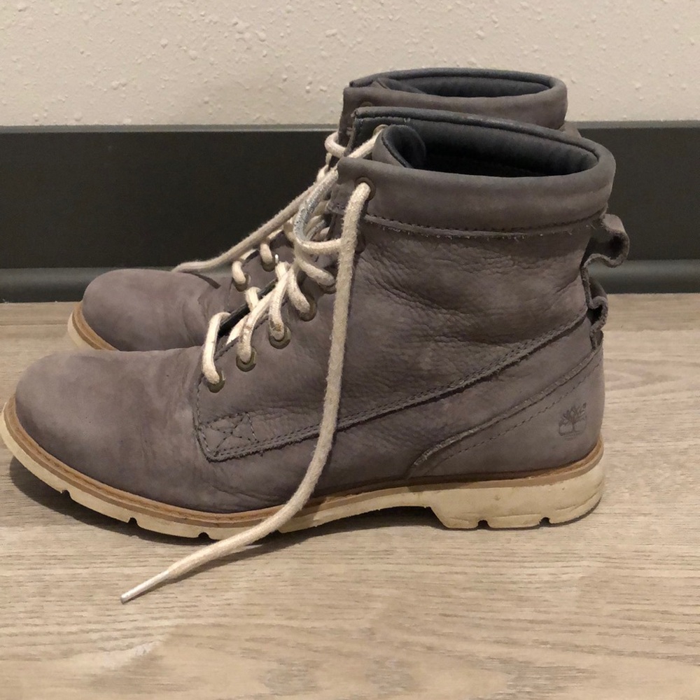 COPY - Women’s gray timberlands